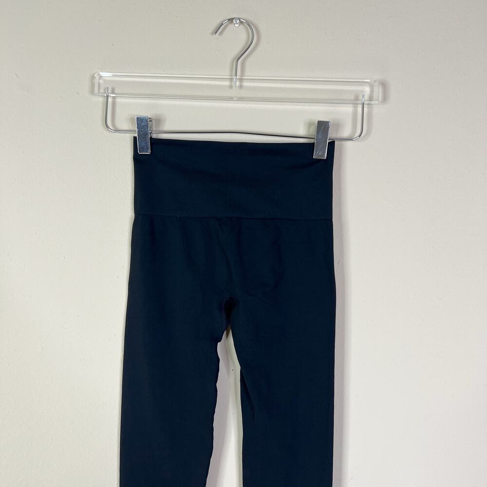 SKIMS | Soft Smoothing Seamless Black High Waist Stretch Leggings Pants Small - Picture 5 of 8